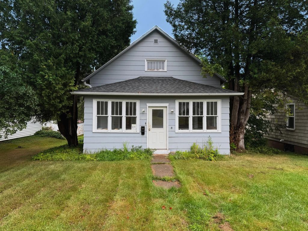 109 S 5th Street, Crystal Falls