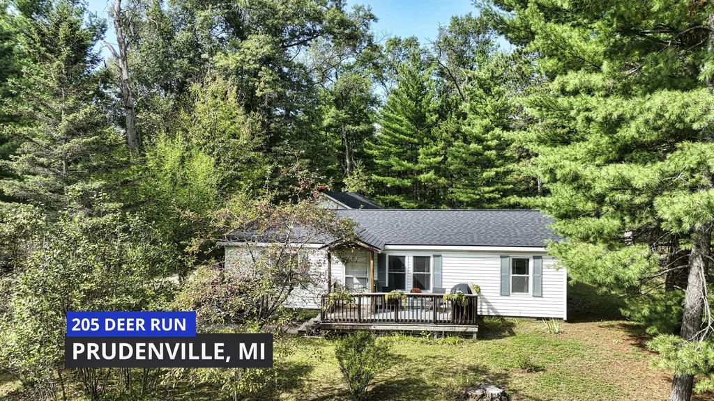 205 Deer Run Boulevard, Prudenville