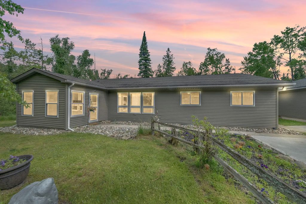 12520 Airport Road, Atlanta