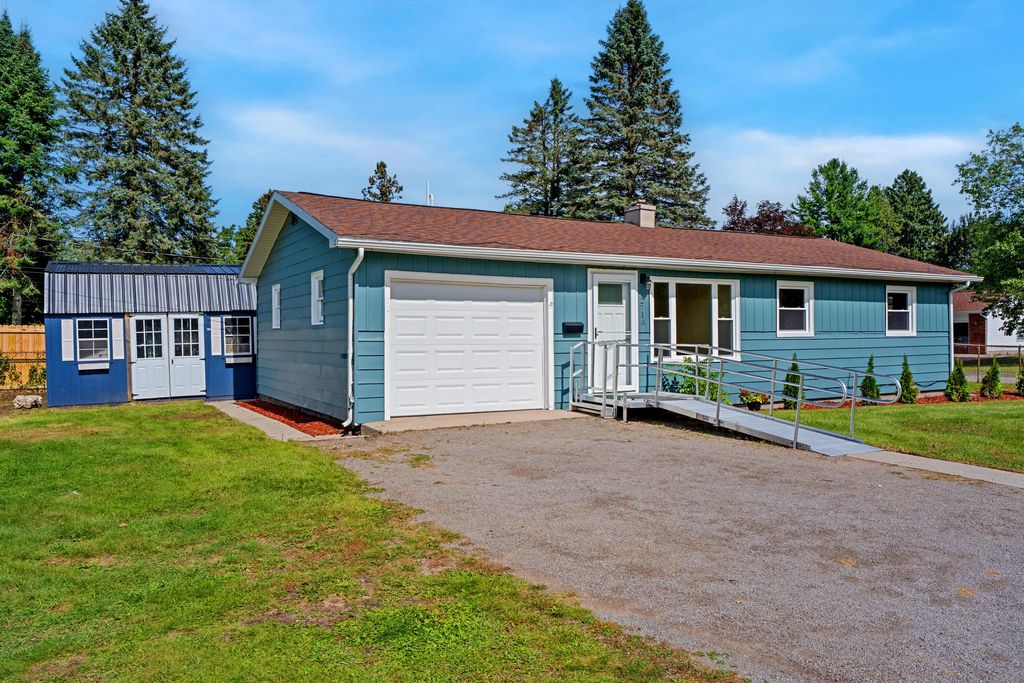 2713 South Fifth Avenue, Alpena