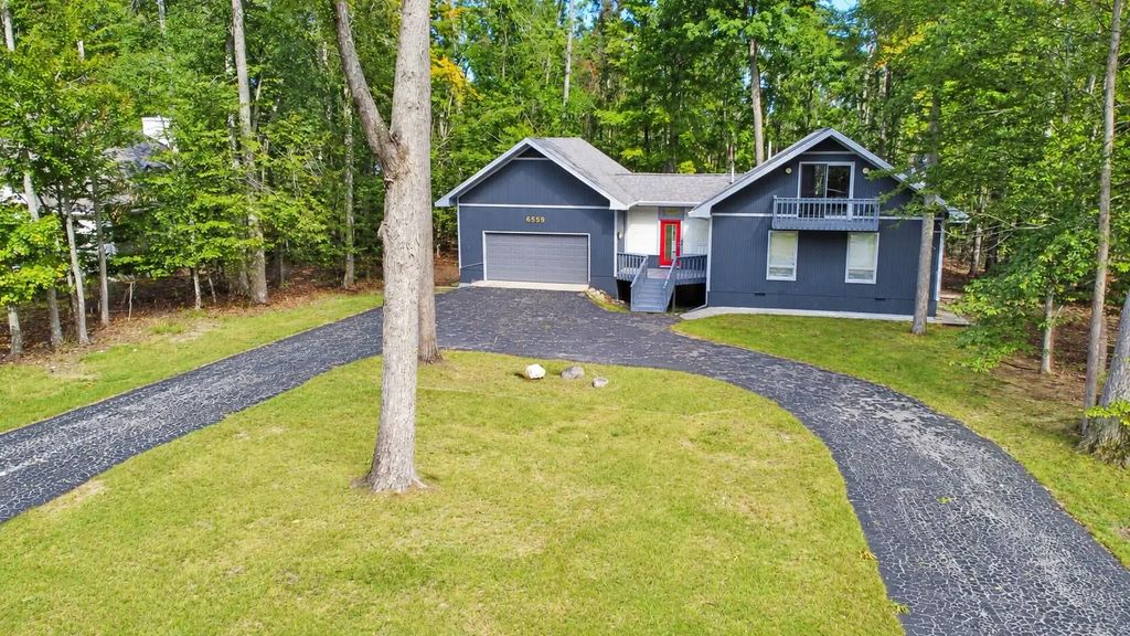 6559 Forest Park Trail, Gaylord