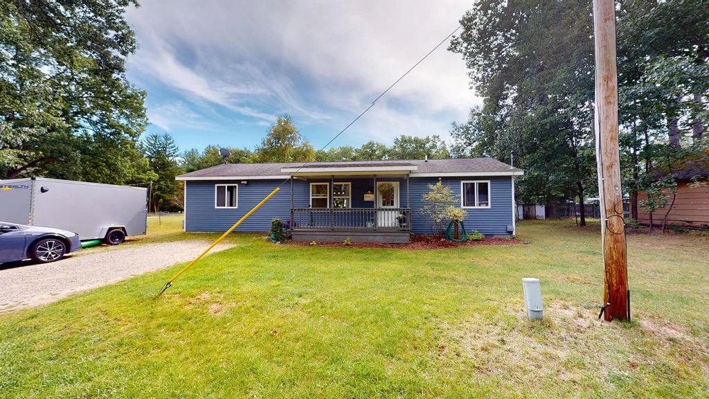 214 Oak Street, Prudenville