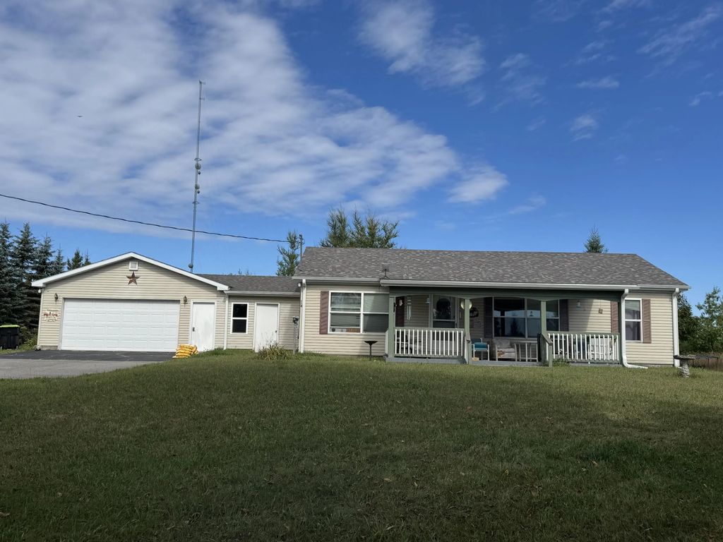 3658 Lovegrove Road, Moran