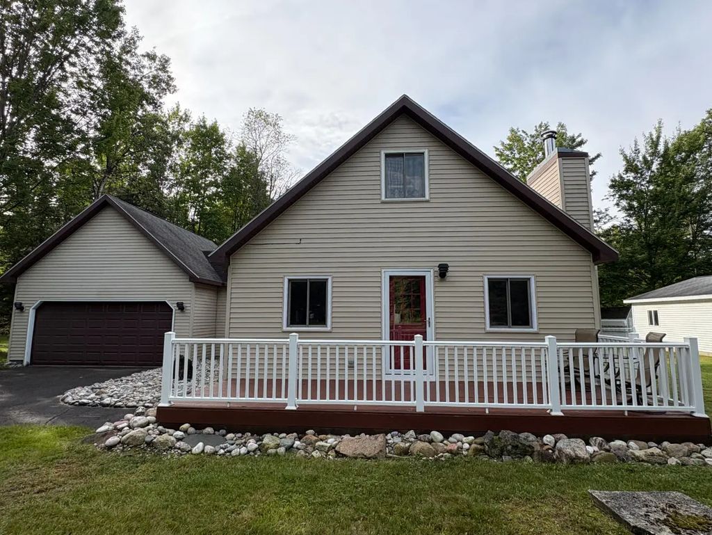 6589 Joann Drive, Roscommon