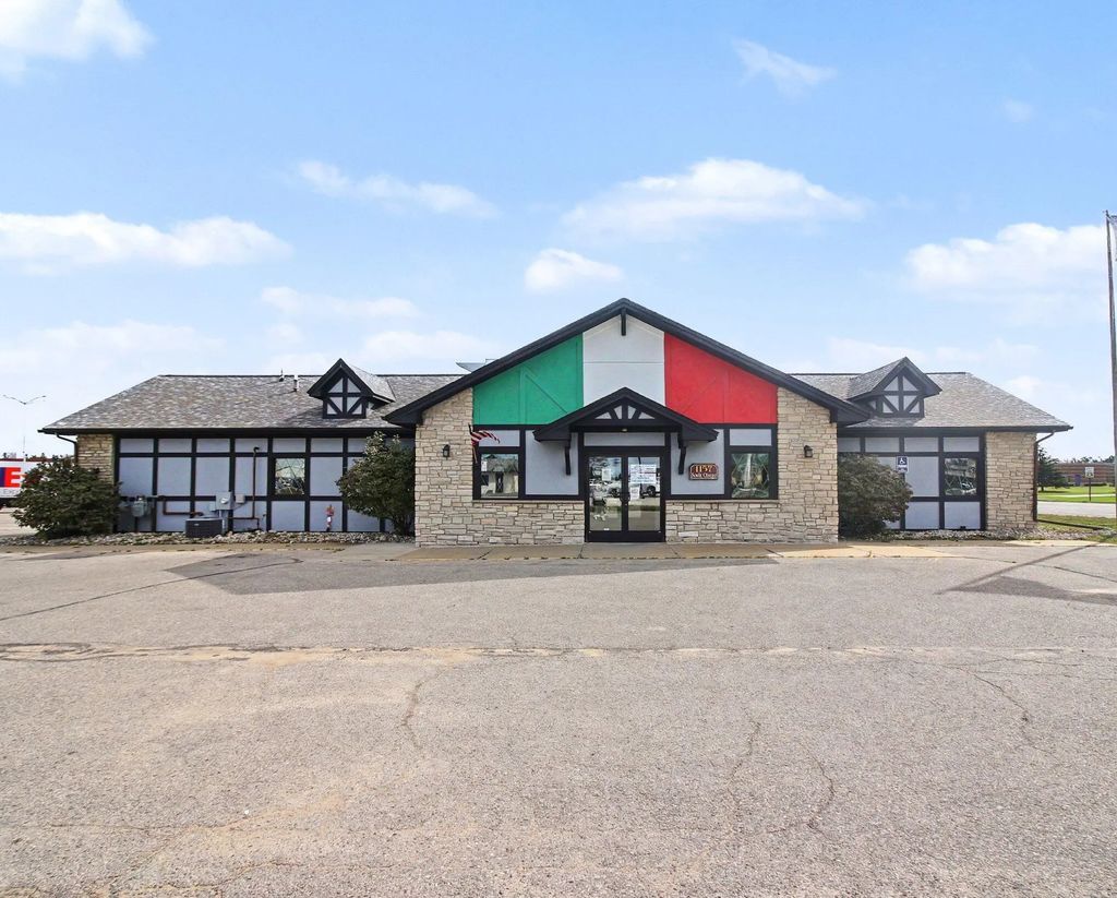 1157 S Otsego Avenue, Gaylord