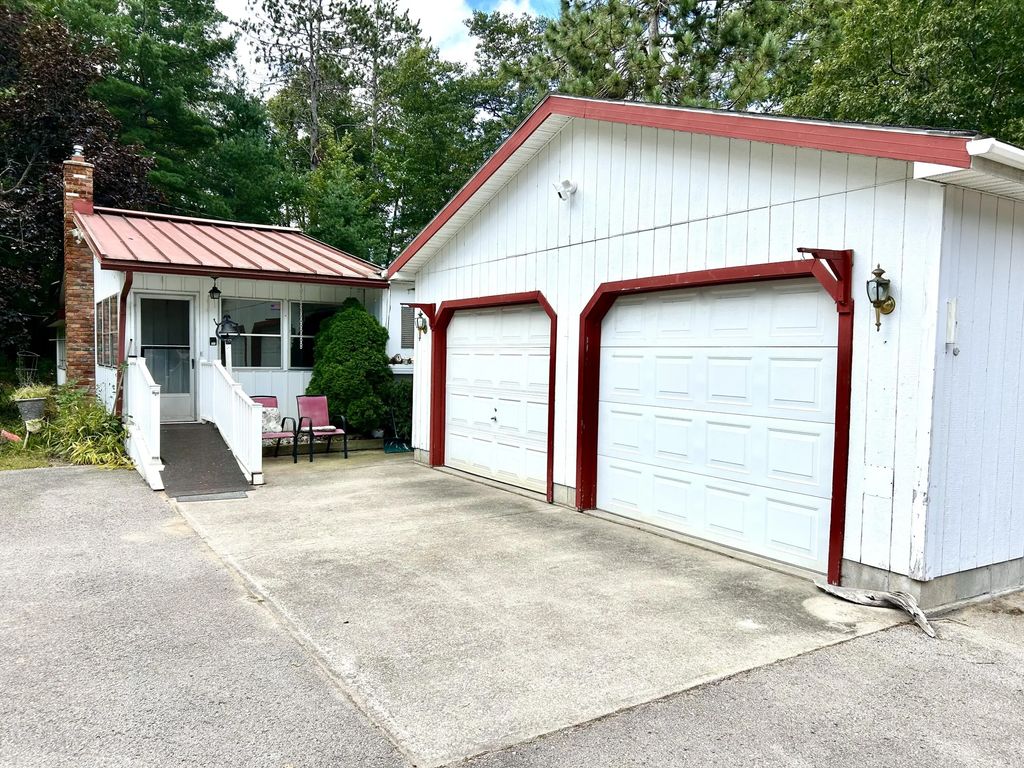 10674 U.s. 23, Ossineke