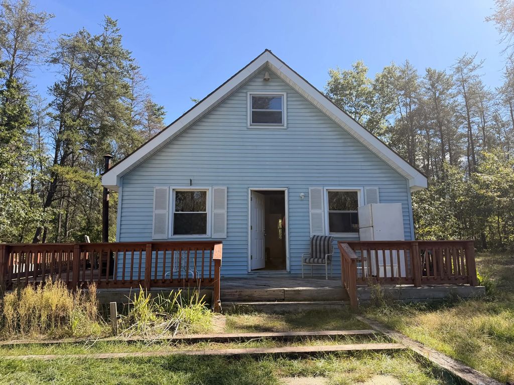 9395 Kewanee Road, St. Helen