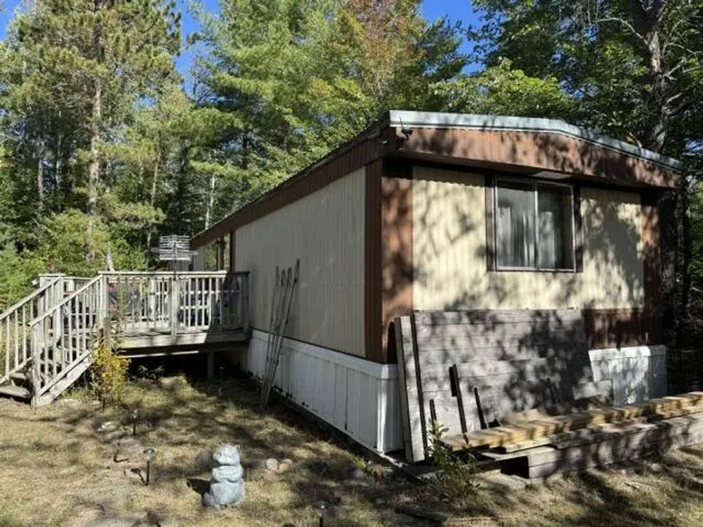 7275 Camp Road, Ocqueoc