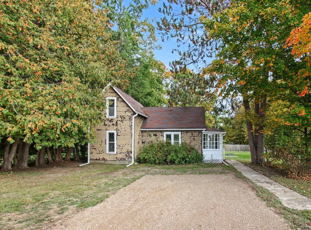 5974 W Sholes Street, Wolverine
