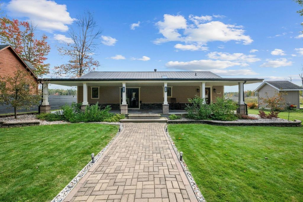 5898 Shadyshore Parkway, Elmira