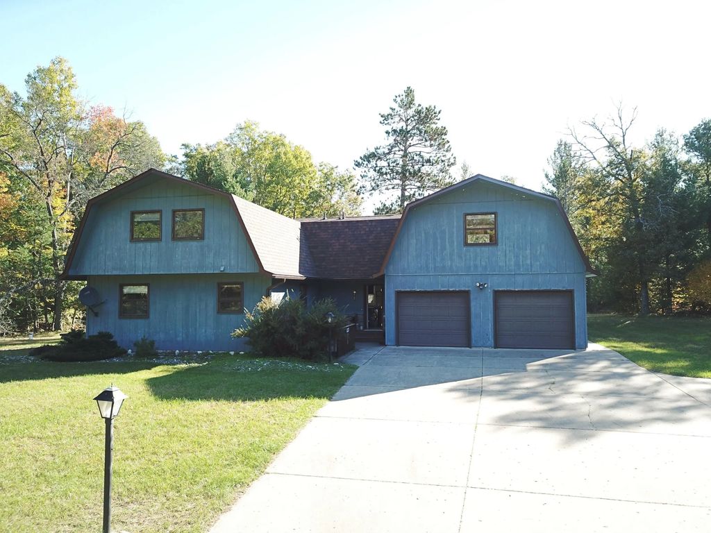 2199 Blueberry Hill Road, Luzerne