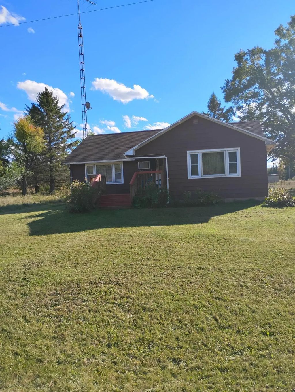 2262 Sucker Creek Road, Lincoln