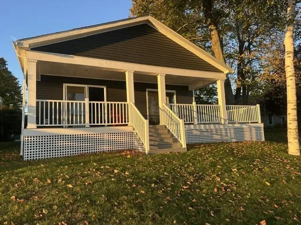 9603 W Long Lake Road, Alpena